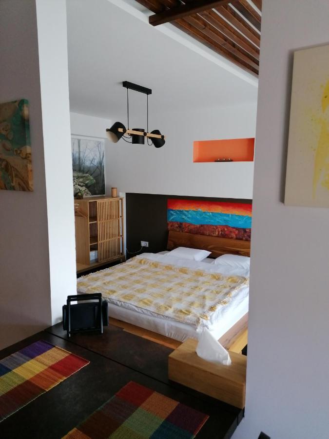 Wooden Touch Studio Braşov Esterno foto