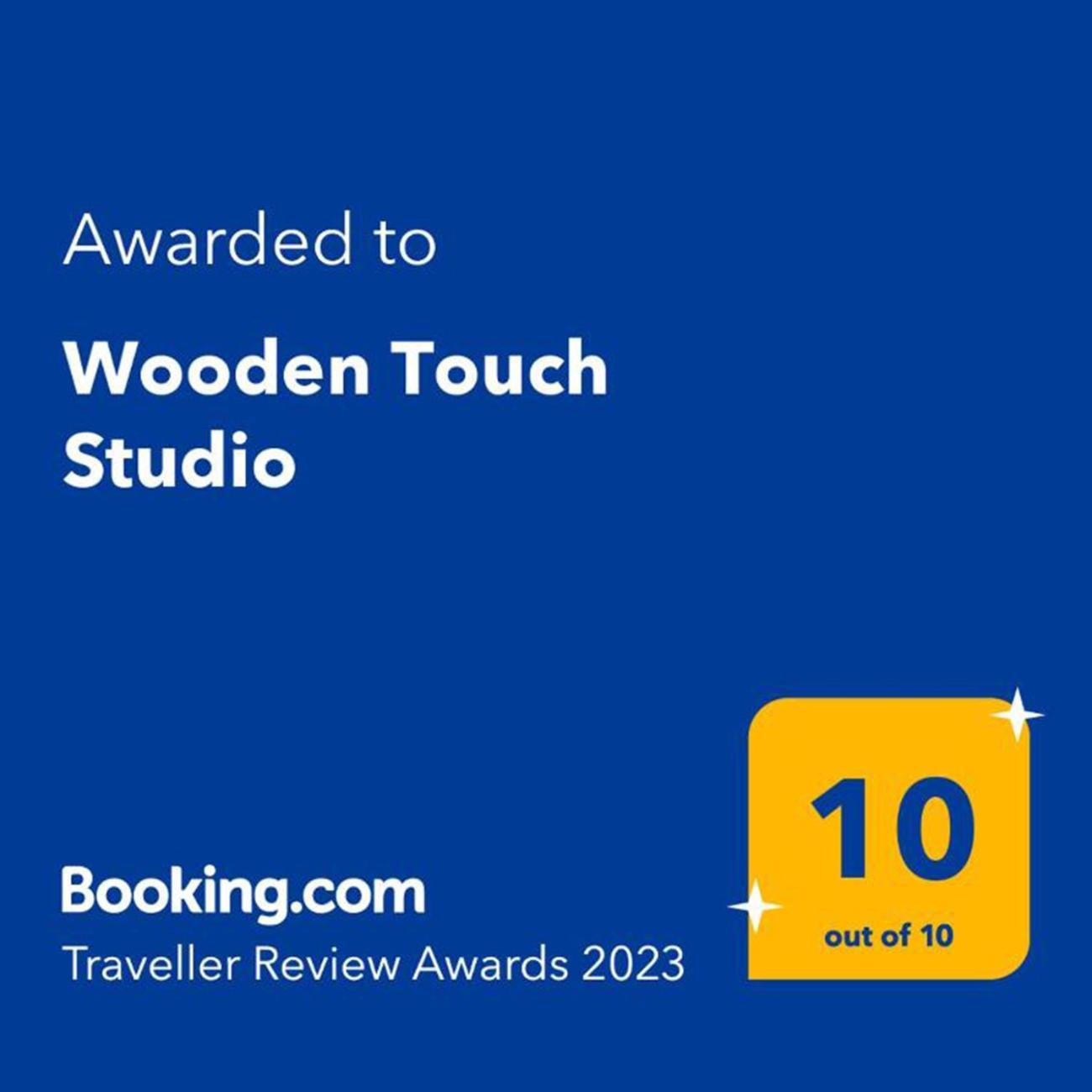Wooden Touch Studio Braşov Esterno foto